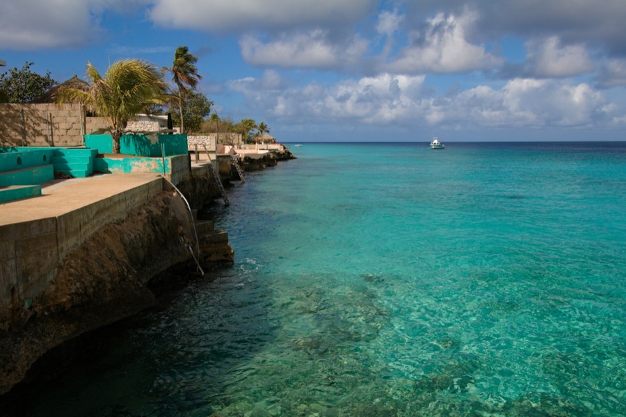 Scuba diver on a Bonaire reef